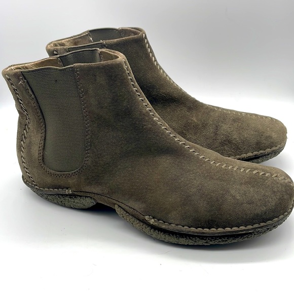 Merrell Slip on Leather performance Ankle Boots Sz 7 EUC - Picture 2 of 8